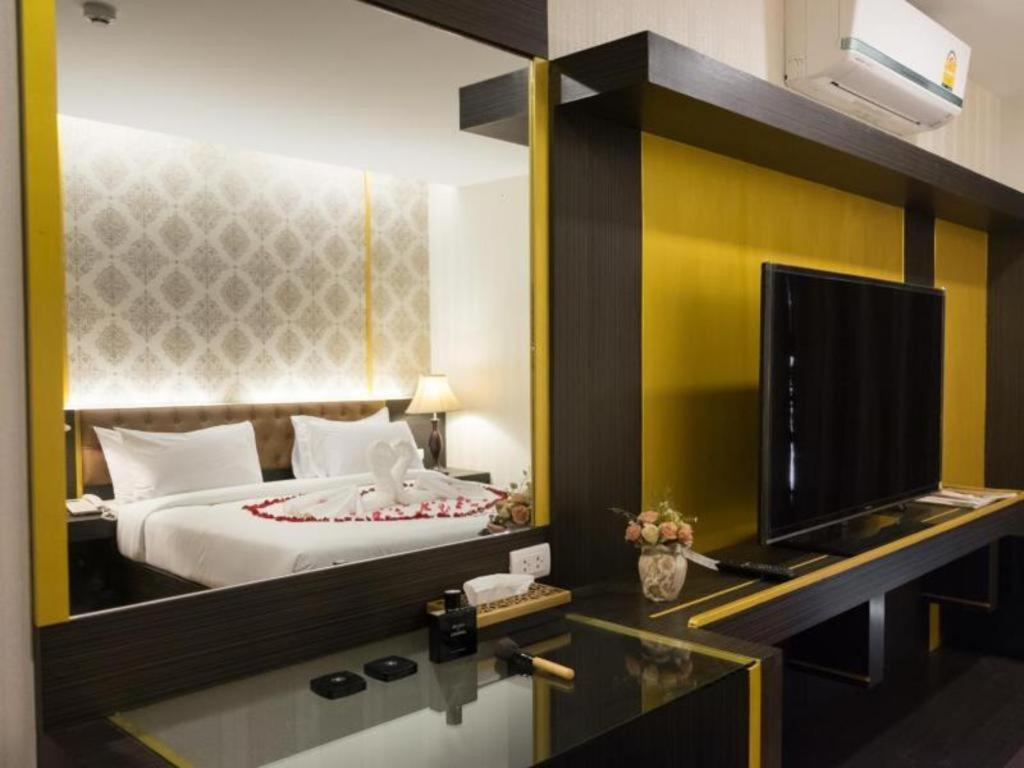 The Y Boutique Hotel Чиангмай Экстерьер фото