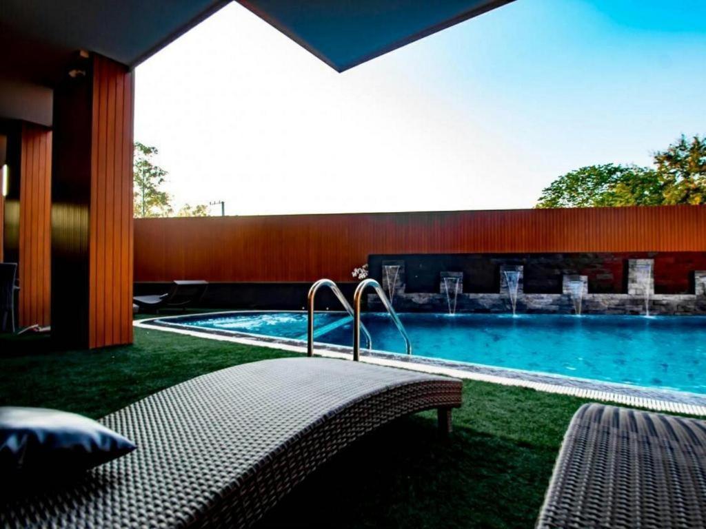 The Y Boutique Hotel Чиангмай Экстерьер фото