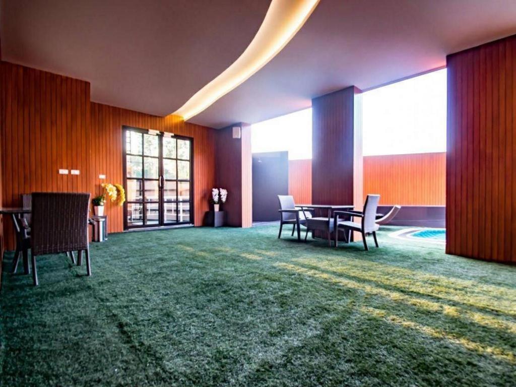 The Y Boutique Hotel Чиангмай Экстерьер фото