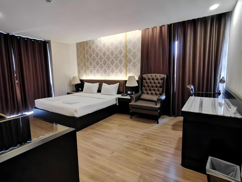 The Y Boutique Hotel Чиангмай Экстерьер фото