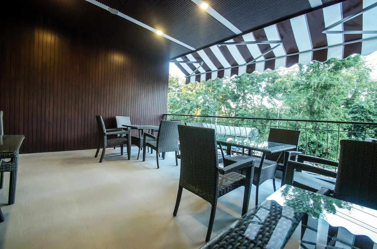 The Y Boutique Hotel Чиангмай Экстерьер фото